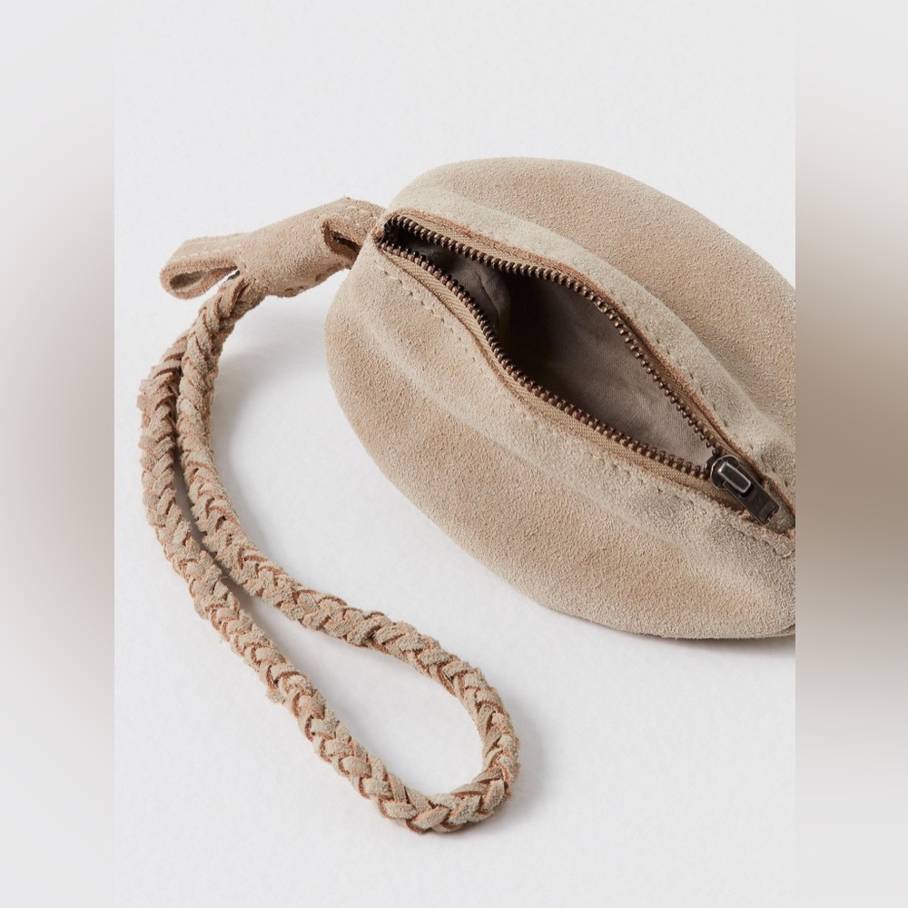 NWT Free People Kingsley Small Rounded Suede Braided Strap Wristlet in Natural - Picture 3 of 8